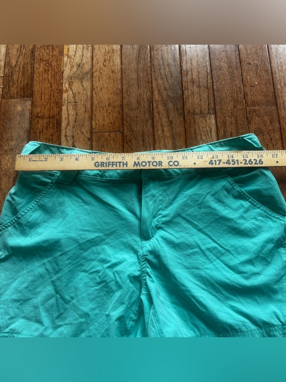 Womens Columbia PFG shorts-10 - Picture 2 of 10